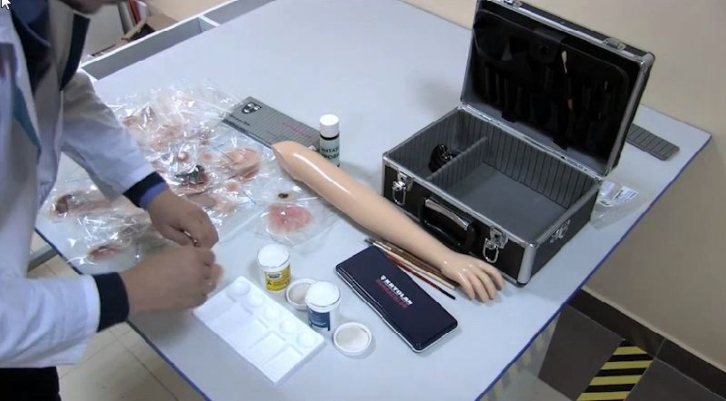 Комплект накладных моделей заболеваний и повреждений кожных покровов человека КР-Н 1.01 — купить в МЕДСЕТ