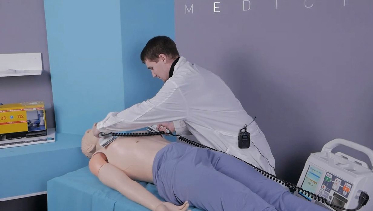 Многофункциональный робот-симулятор пациента с системой мониторинга основных жизненных показателей — купить в МЕДСЕТ