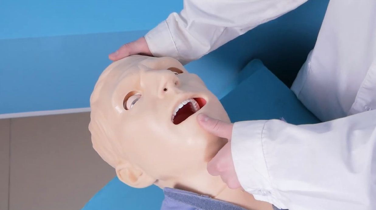 Многофункциональный робот-симулятор пациента с системой мониторинга основных жизненных показателей — купить в МЕДСЕТ