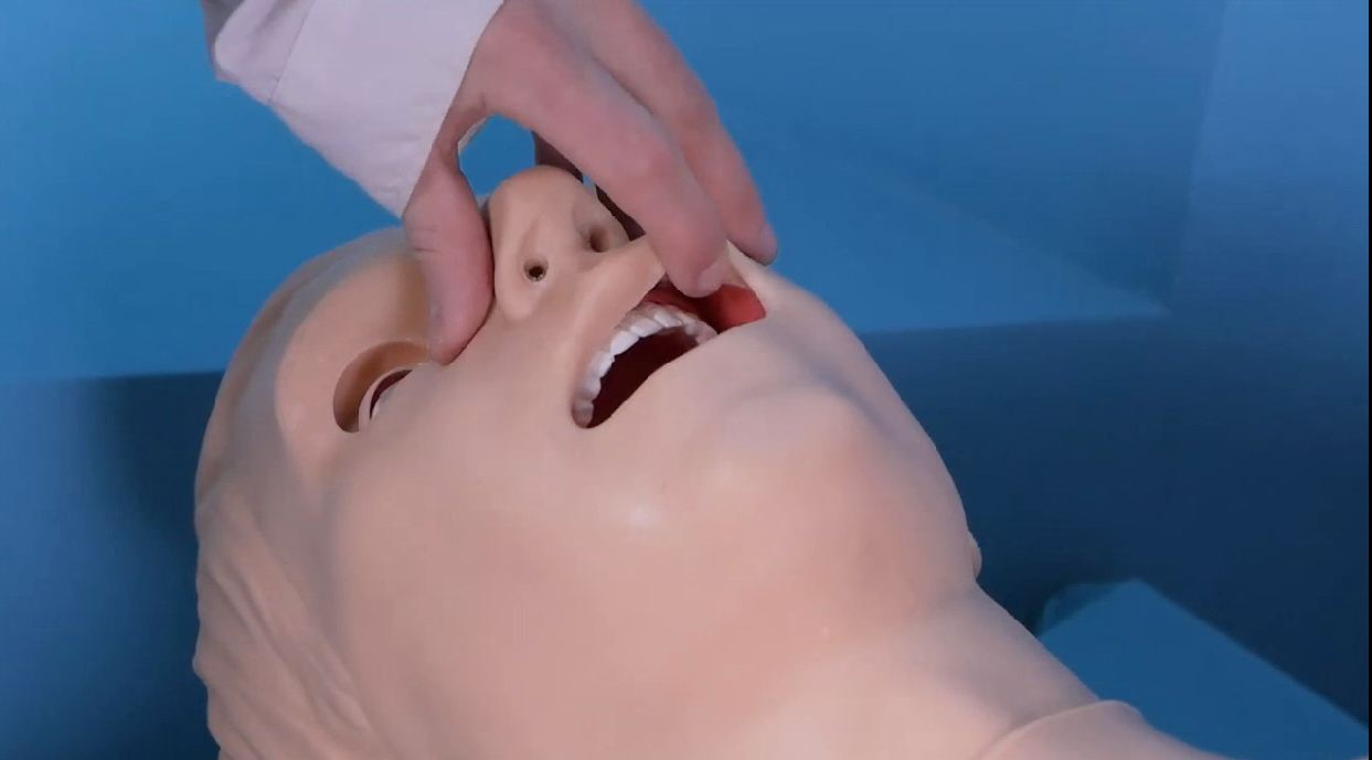 Многофункциональный робот-симулятор пациента с системой мониторинга основных жизненных показателей — купить в МЕДСЕТ