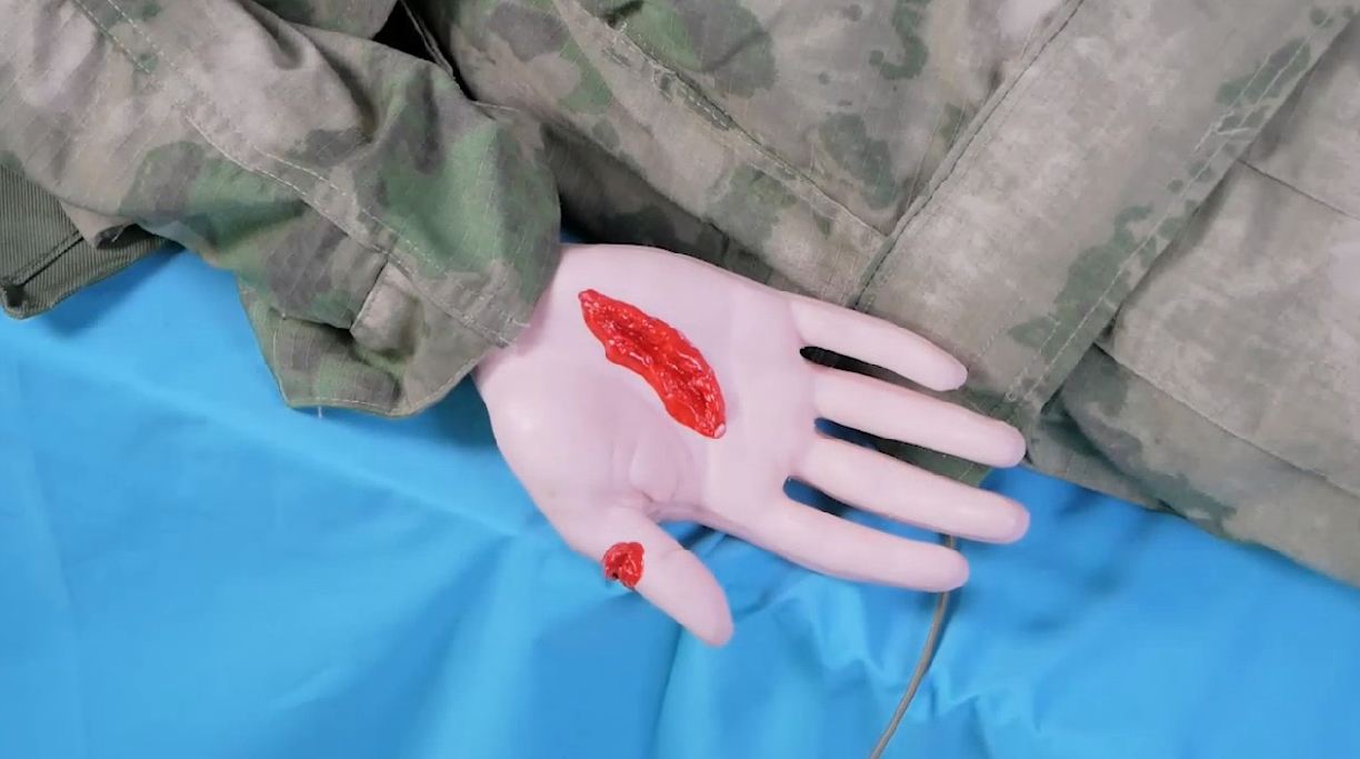 Тренажер-манекен взрослого пострадавшего для отработки навыков первой помощи при боевых действиях Слава; 90 кг — купить в МЕДСЕТ