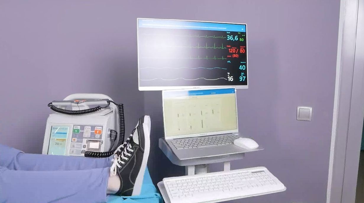 Многофункциональный робот-симулятор пациента с системой мониторинга основных жизненных показателей — купить в МЕДСЕТ