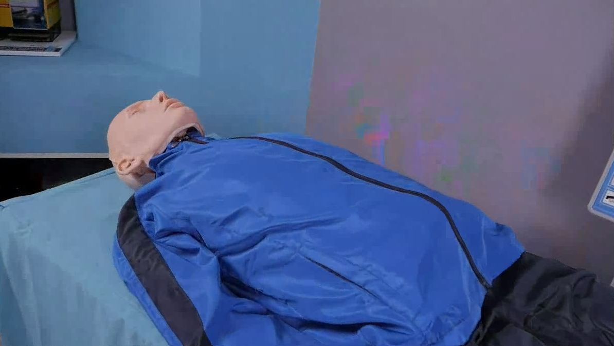 Робот-тренажер манекен "Антон-1" — купить в МЕДСЕТ