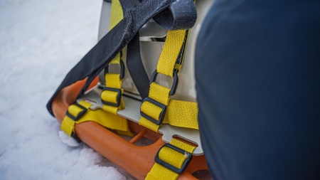 Щит спинальный иммобилизационный с фиксатором головы и ременной системой (комплект) — купить в МЕДСЕТ