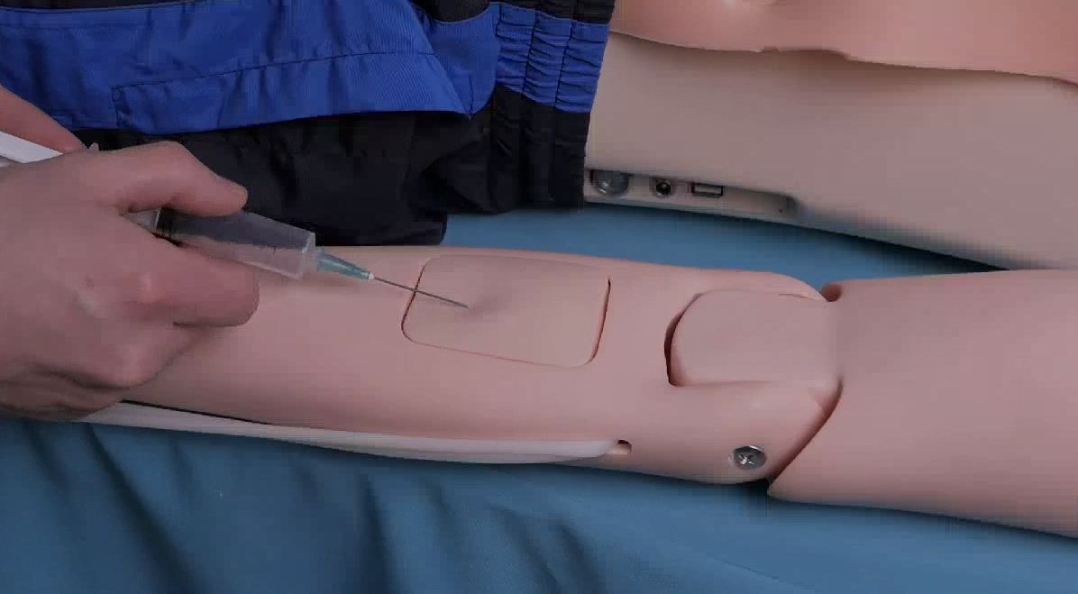 Робот-тренажер манекен "Антон-1" — купить в МЕДСЕТ