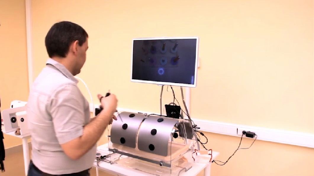 Интерактивный лапароскопический тренажер для отработки базовых навыков ЛТК-1.02 — купить в МЕДСЕТ