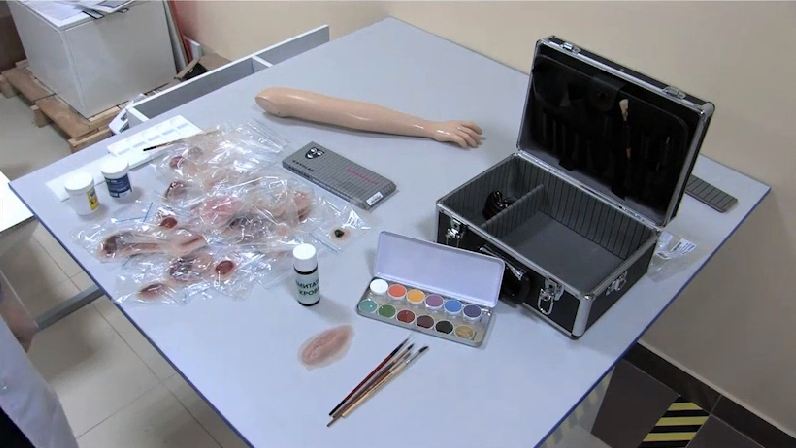 Комплект накладных моделей заболеваний и повреждений кожных покровов человека КР-Н 1.01 — купить в МЕДСЕТ