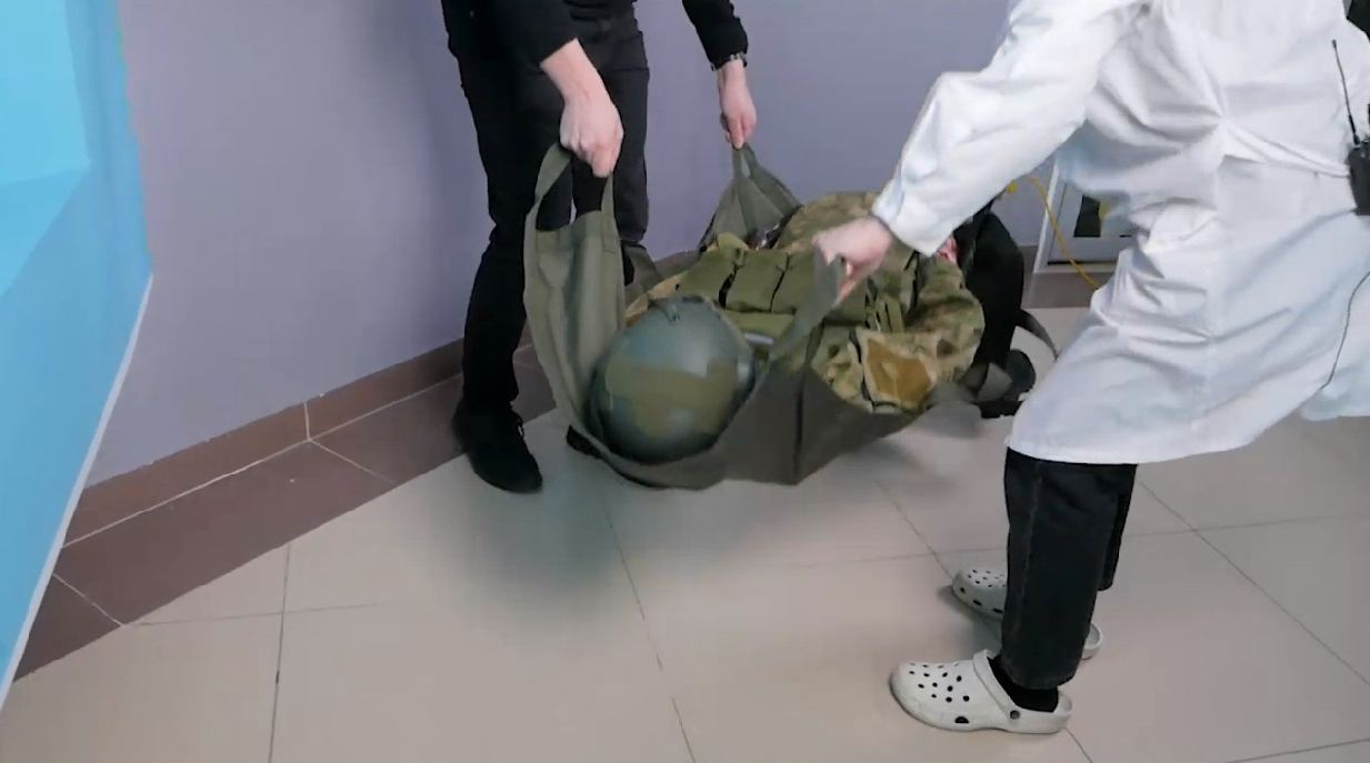 Тренажер-манекен взрослого пострадавшего для отработки навыков первой помощи при боевых действиях Слава; 90 кг — купить в МЕДСЕТ